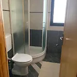 Piano Apartment *