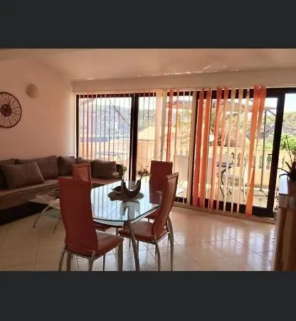 Piano Apartment