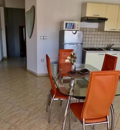 Piano Apartment
